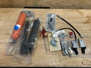 lot 154 image: Assorted Grease gun tools