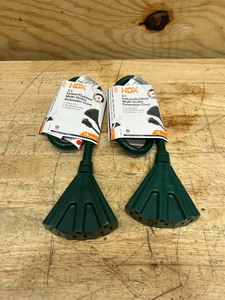 lot 179 image: 2 ft. 143 Light Duty IndoorOutdoor Extension Cord with Multiple Outlet Triple Tap End, Green (lot of 2)