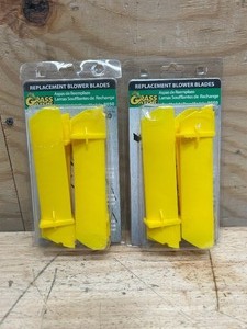 lot 232 image: Grass Gator Replacement Blower Blades