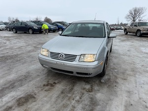 lot 21 image: 2001 Volkswagen Jetta