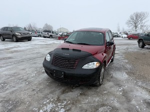 lot 12 image: 2004 Chrysler PT Cruiser