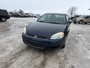 lot 8 image: 2011 Chevrolet Impala