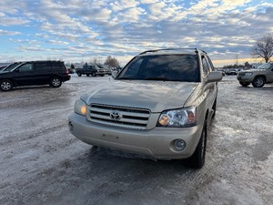 lot 20 image: 2005 Toyota Highlander