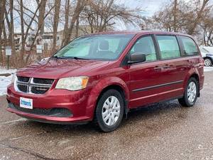 lot 10 image: 2015 DODGE GRAND CARAVAN AMERICAN VALUE PACKAGE No Accidents (NO RESERVE)