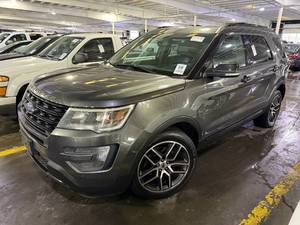lot 9 image: 2016 Ford Explorer Sport 4x4