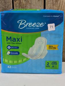 lot 71 image: Breeze Maxi Pads With Flexi-Wings - Long Super 42ct