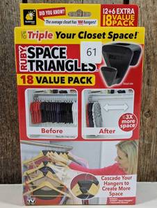 lot 61 image: AS-SEEN-ON-TV, Hanger Hooks Triple Closet Space 18 PC Value Pack