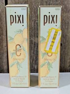lot 26 image: Pixi C VIT Priming Oil - 1 fl oz  (set of 2)