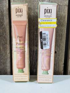 lot 30 image: Pixi Skintreats Peel and Polish - Papaya Scent - 2.71 fl oz  (set of 2)