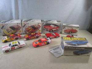 lot 3 image: (A-2) 6 Diecast Metal Model Kit Car...