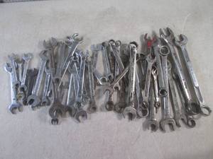 lot 6 image: (CSB) Assortment of Wrenches...