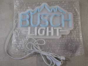 lot 66 image: (CS) New Busch Light USB Lightup Si...