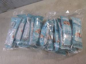 lot 148 image: (B-2) 16 Bags of Whole Cashews Sea ...