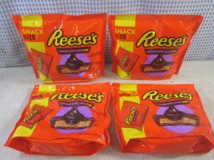 lot 155 image: (B-3) 4 Bags of Reeses Snack Size C...