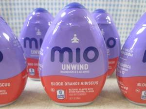 lot 177 image: (B-2) 8 Mio Unwind Blood Orange Hib...