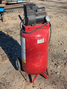 lot 17 image: Coleman Powermate 30 Gallon 145 PSI Air Compressor - Red