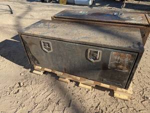 lot 48 image: 48x18 x18 lockable truck boxes