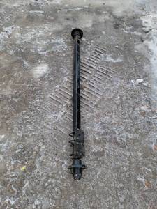 lot 55 image: Aprox 5 ft Axel with 4 Bolt Hub