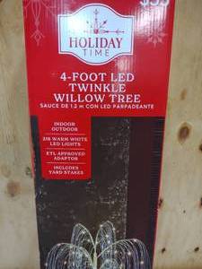 lot 132 image: 4 Tall Twinkle Willow Tree