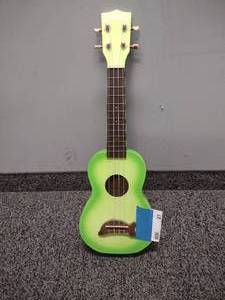 lot 27 image: Makala Ukulele