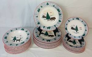 lot 40 image: Hudson Bay Meiwa Art Dinnerware Set