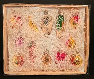 lot 202K image: LL-CL - Set of 12 Kurt S. Adler Handcrafted West German Fruit and Vegetable Glass Ornaments in Basket