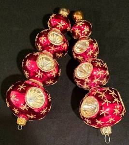 lot 207K image: LL-CL - Pair of 7-Inch Vintage Red and Gold Glass Christmas Ornaments