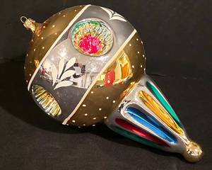 lot 224K image: LL-CL - Christopher Radko 10.5 Tall Glass Christmas Ornament