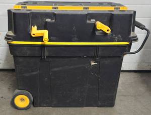 lot 281K image: G - Tuff Mate Rolling Tool Box with Removable Tray