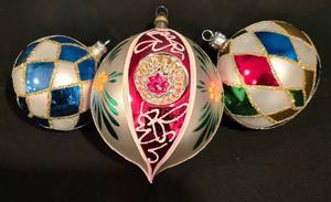 lot 292K image: LL-CL - Bradford Mercury Glass Ornament and 2 Harlequin Ornaments