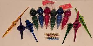 lot 299K image: LL-CL - Collection of Silvestri Spiral Glass Christmas Ornaments and Icicles