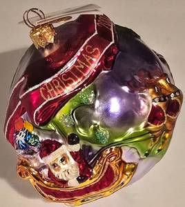 lot 358K image: LL-TR - Christopher Radko Globe Trotter Santa Christmas Ornament 2000