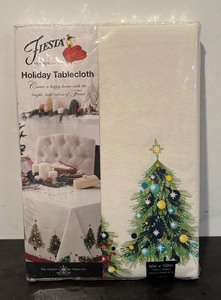 lot 110R image: S - New Fiesta Holiday Christmas Tree Tablecloth