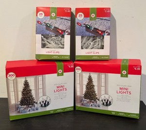 lot 125R image: FR - Lot of New 300 Count Clear Mini Lights and Light Clips