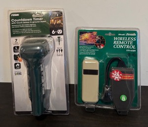 lot 135R image: FR - New Prime Countdown Timer and Zenith Wireless Remote Control