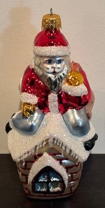 lot 161R image: FR - Christopher Radko House Sitting Santa Glass Ornament