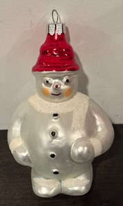 lot 260R image: TR - Christopher Radko Frosty Cares Snowman Ornament