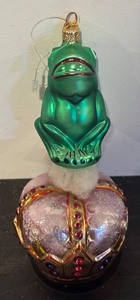 lot 310R image: TR - Christopher Radko Just a Kiss Frog Ornament