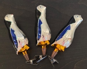 lot 376R image: S - Set of 3 Vintage Penguin Clip Ornaments