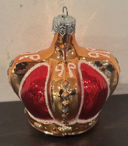 lot 503R image: FR - Vintage Blown Glass Queen Kings Crown Christmas Ornament