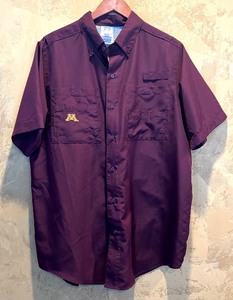 lot 542R image: MBC - University of Minnesota Golden Gophers Shirt Size Medium
