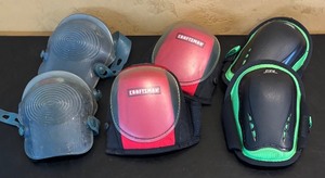 lot 587R image: MB - Lot of 3 Pairs Knee Pads - Craftsman, MN Black Label Gel and Comfort System