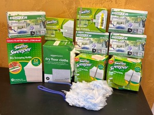 lot 589R image: MB - Swiffer Sweeper and Duster Pads Collection with Handles and Refills