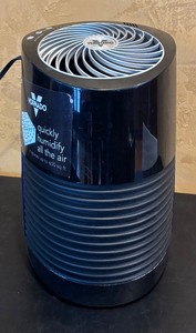 lot 613R image: MB - Vornado EVAP2 Air Circulator and Humidifier