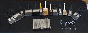 lot 620R image: MB - Assorted Lot of Paintbrushes, Detailing Brushes and Mixing Tools