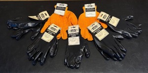 lot 627R image: MBC - Set of 7 Rugged Wear Work Gloves - Nitrile Dipped and String Knit