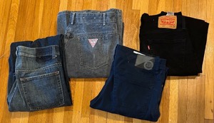 lot 709R image: BS - Set of 4 Mens Size 32 Jeans by Calvin Klein, Guess, Levis and Archer