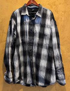 lot 733R image: MBC - Girbaud Black and White Plaid Button-Up Shirt Size 4XL