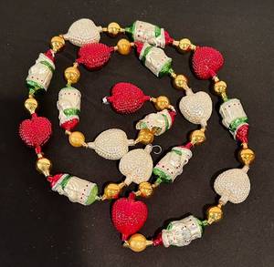 lot 336C image: TR -Holiday Garland with Ornaments and Beaded Accents