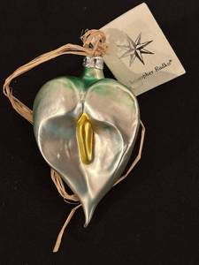 lot 433C image: FR - Christopher Radko Mouthblown Glass Calla Lily Ornament